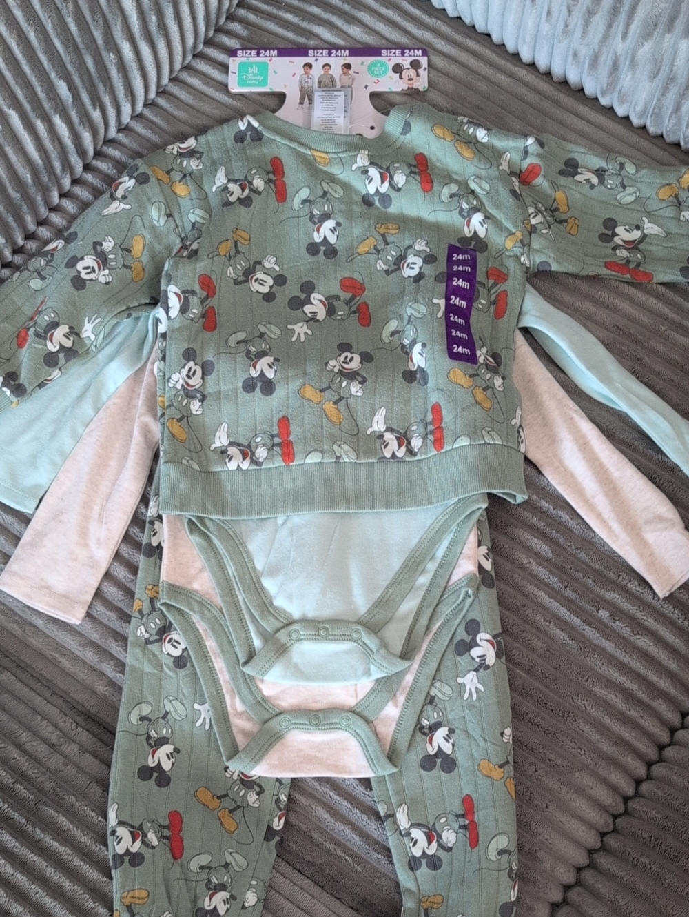 Disney Baby Green Mickey Mouse 3-Piece Bodysuit Set